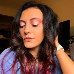 Meet your Posher, Torrie